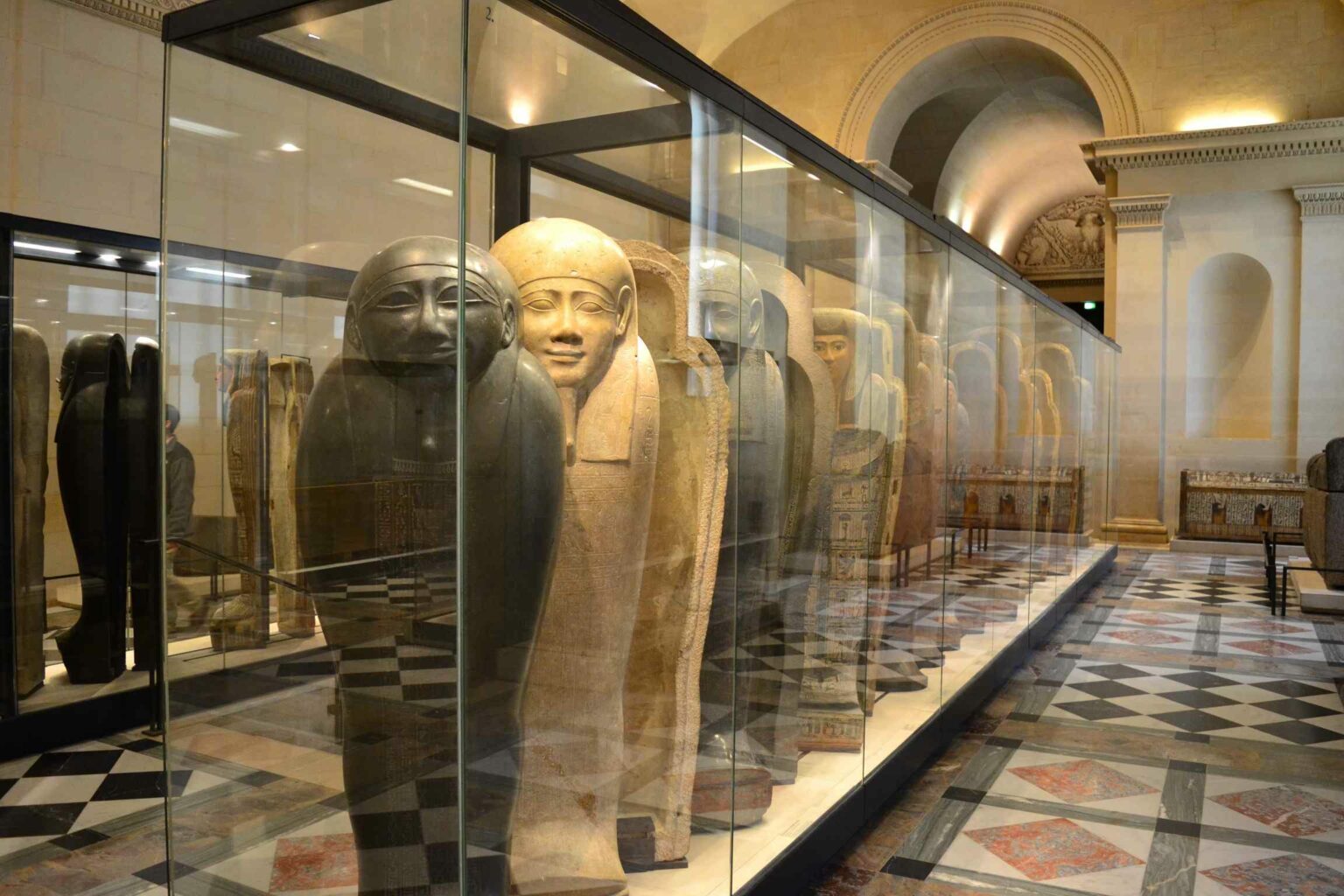 Barajas y Naipes: Jeu des trois dimensions
